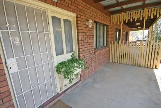 Main view of Homely house listing, 2 Mayne Drive, Tamworth NSW 2340