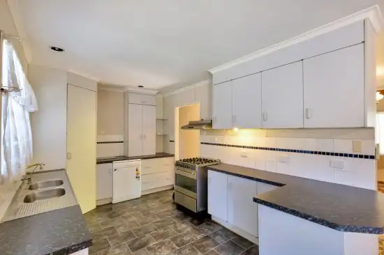 Fifth view of Homely house listing, 28 Woodlands Drive, Rochedale South QLD 4123