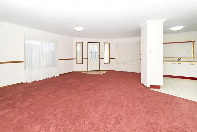 Fifth view of Homely unit listing, 1/98 Rowbotham St, Rangeville QLD 4350