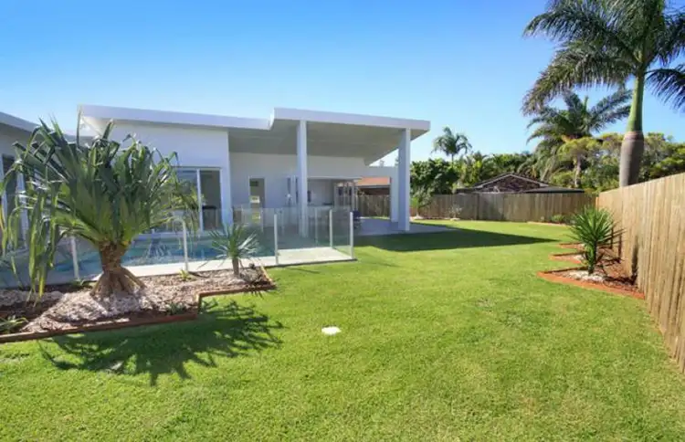 Sixth view of Homely house listing, 2 Kite Place, Parrearra QLD 4575