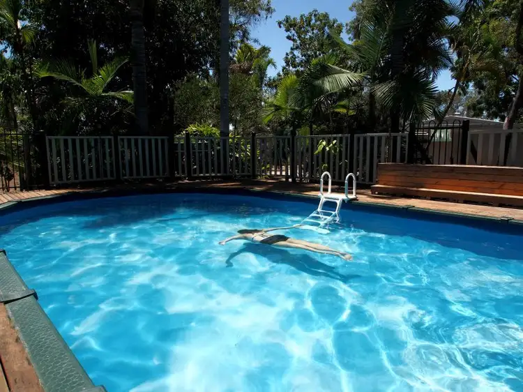 4 Macor Crt, Balgal Beach QLD 4816