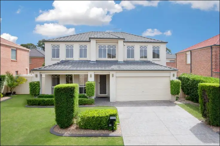 16 Seine Court, St Clair NSW 2759