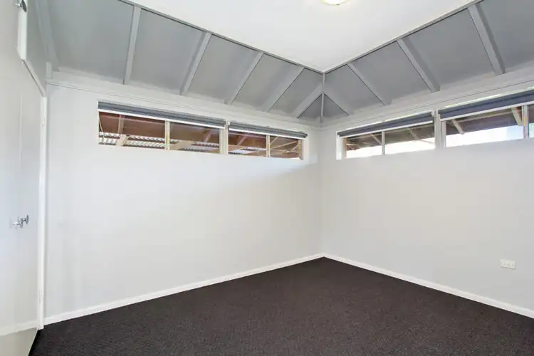 Fifth view of Homely unit listing, Unit 5 / 9-13 Diane Street, Tamworth NSW 2340