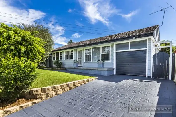 Main view of Homely house listing, 25 Granada Avenue, Macquarie Hills NSW 2285