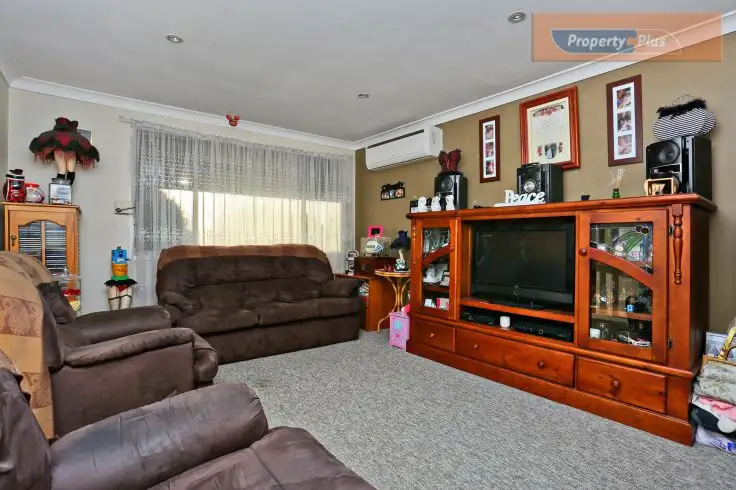 Fourth view of Homely house listing, 8 Hart Place, St Clair NSW 2759