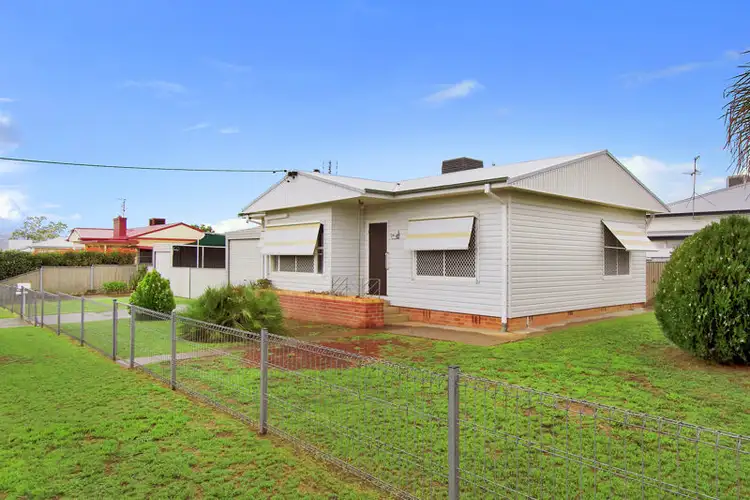 24 Heugh Street, Tamworth NSW 2340
