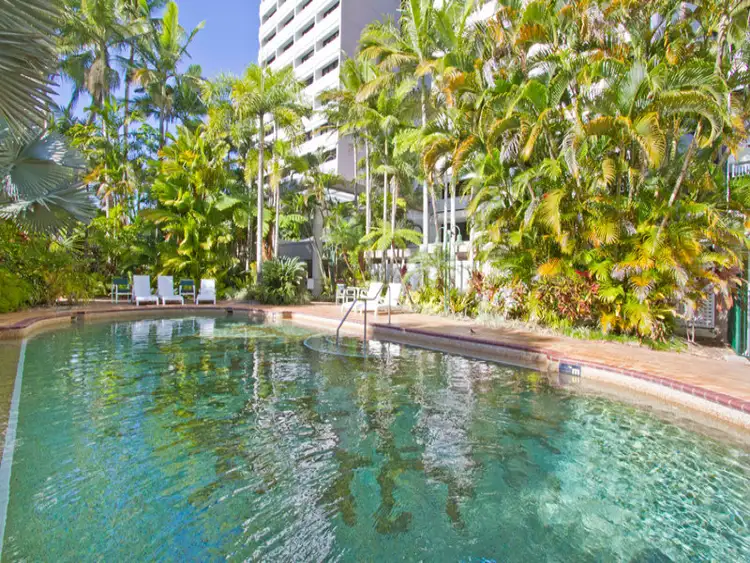 209 Abbott Street, Cairns North QLD 4870