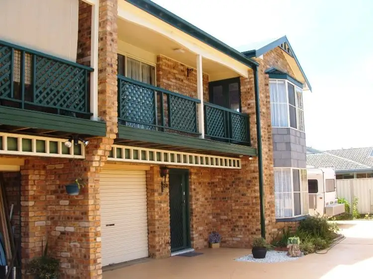 2/5 Boundary Street, Macksville NSW 2447