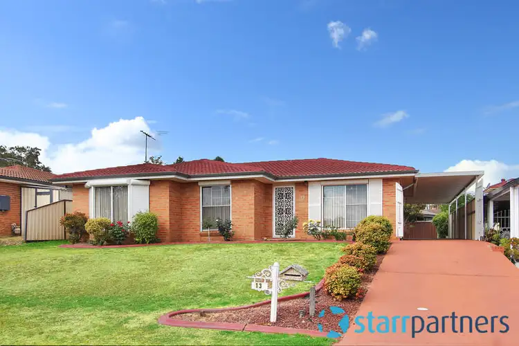 13 Carpenter Place, Minchinbury NSW 2770