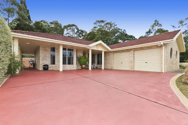 44 Robinia Grove, Garden Suburb NSW 2289