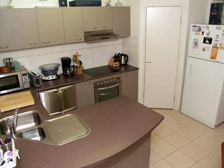 Fourth view of Homely townhouse listing, 8/211 Persse Rd, Runcorn QLD 4113