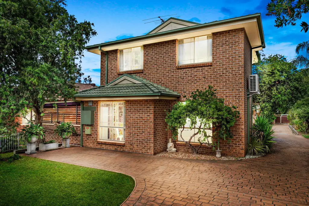 Main view of Homely townhouse listing, 1/52 Barker Street, Cambridge Park NSW 2747