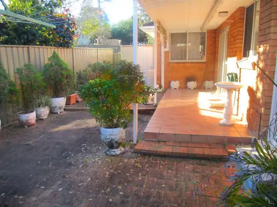 Fourth view of Homely villa listing, 5/37 York Street, East Gosford NSW 2250