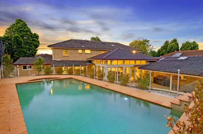 7 Governor Phillip Place, West Pennant Hills NSW 2125