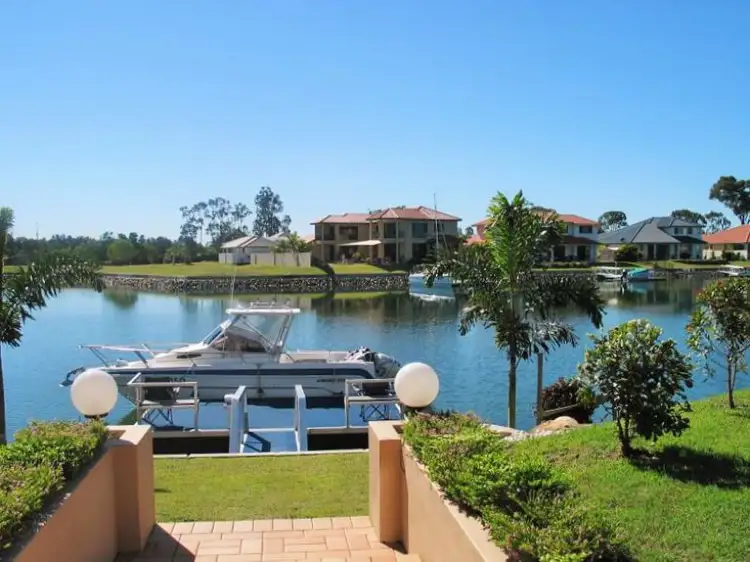 31 Prosperity Dr, Helensvale QLD 4212