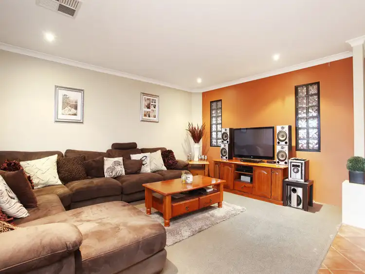 Fourth view of Homely house listing, 2 Vermont Approach, Hocking WA 6065