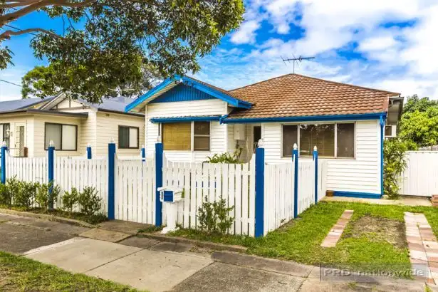 7 Nevill Street, Mayfield NSW 2304