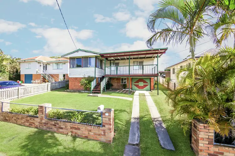 17 Knutsford Street, Chermside West QLD 4032