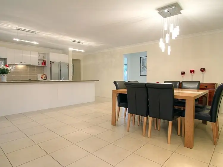 Sixth view of Homely house listing, 20 Tweeddale Cct, Drewvale QLD 4116