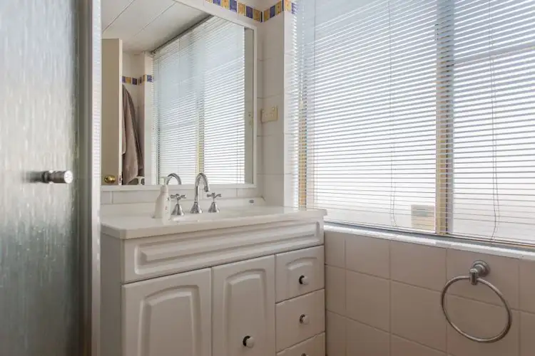 Sixth view of Homely house listing, 9 Capill Corner, Leeming WA 6149