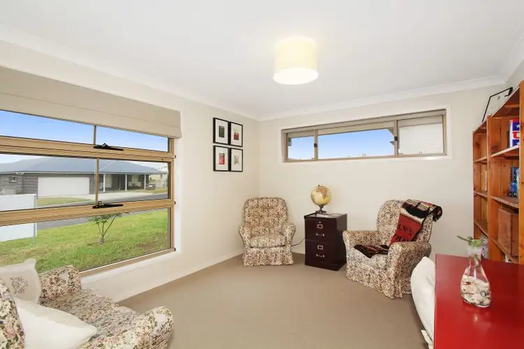 Third view of Homely house listing, 10 Mulconda Close, Tamworth NSW 2340