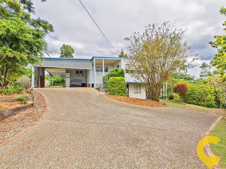 9 Lorikeet Court, Arana Hills QLD 4054