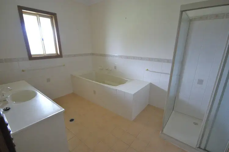 Fifth view of Homely house listing, 172 Henry St, Deniliquin NSW 2710