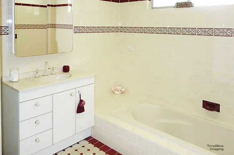 Seventh view of Homely house listing, 2 Malumba Crescent, Kooringal NSW 2650