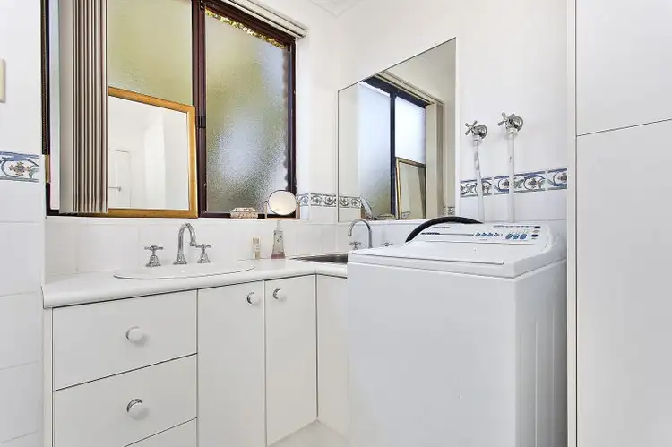 Sixth view of Homely unit listing, 1/38 Antill Street, Queanbeyan NSW 2620