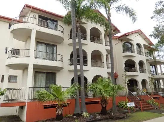 3/9 Railway Street, Southport QLD 4215