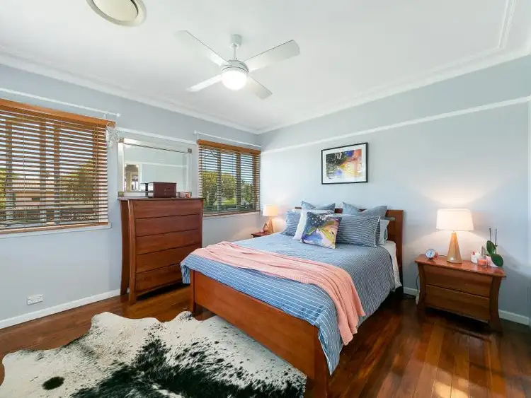 Fifth view of Homely house listing, 5 WELCH ST, Clontarf QLD 4019