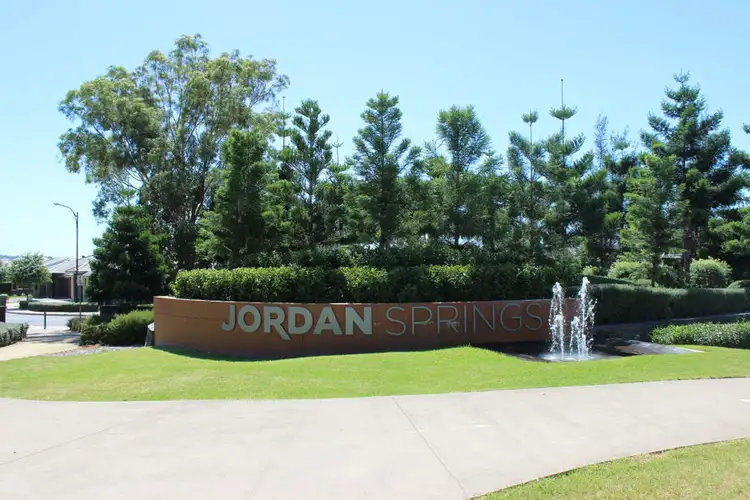 25 Whyalla Street, Jordan Springs NSW 2747