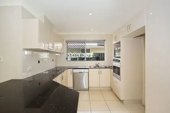 22/11 Eden Court, Nerang QLD 4211