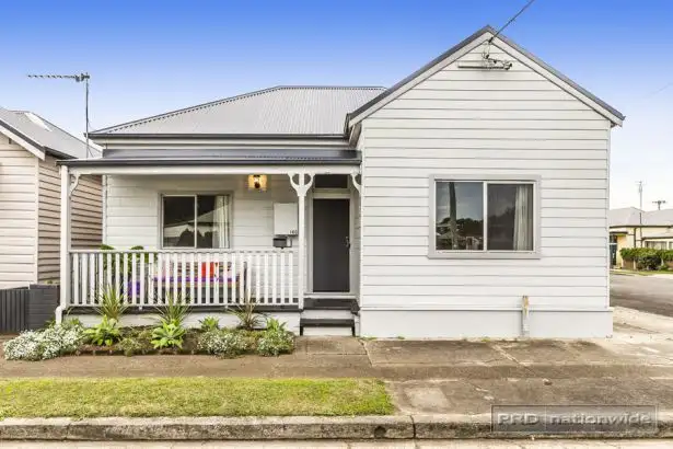 160 Lindsay Street, Hamilton NSW 2303