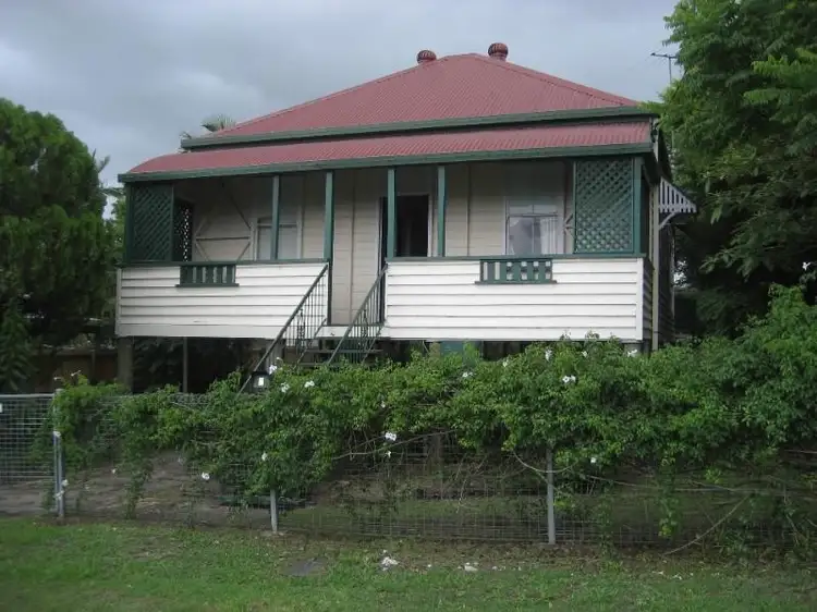 5 Park Street, Ipswich QLD 4305