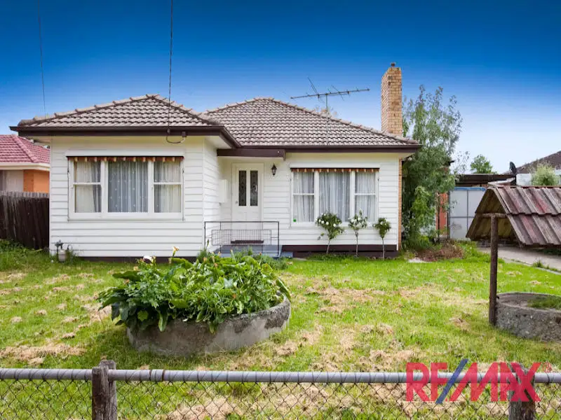 Main view of Homely unit listing, 1/23 Bride Avenue, Hampton Park VIC 3976
