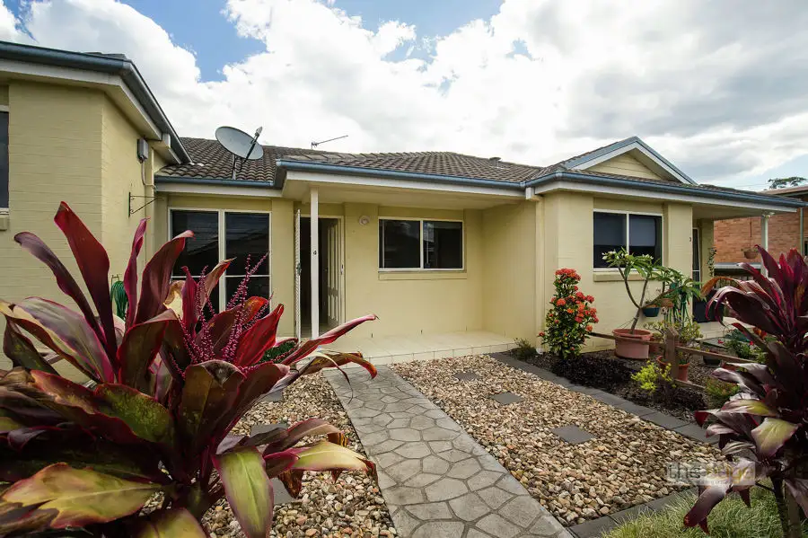 Main view of Homely villa listing, 4/24 Bonville Street, Coffs Harbour NSW 2450