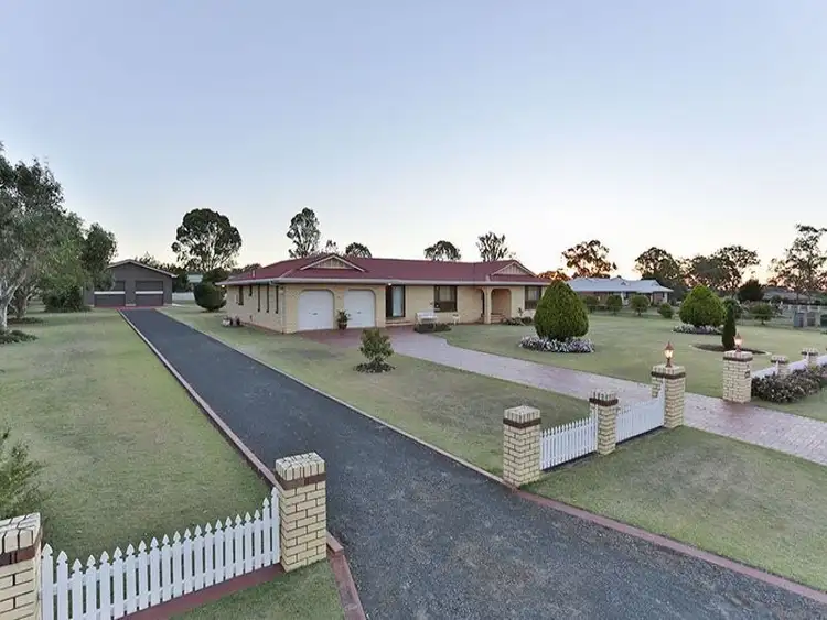 12 Hamzah Drive, Cotswold Hills QLD 4350