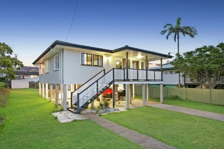 3 Tarooko St, Manly West QLD 4179