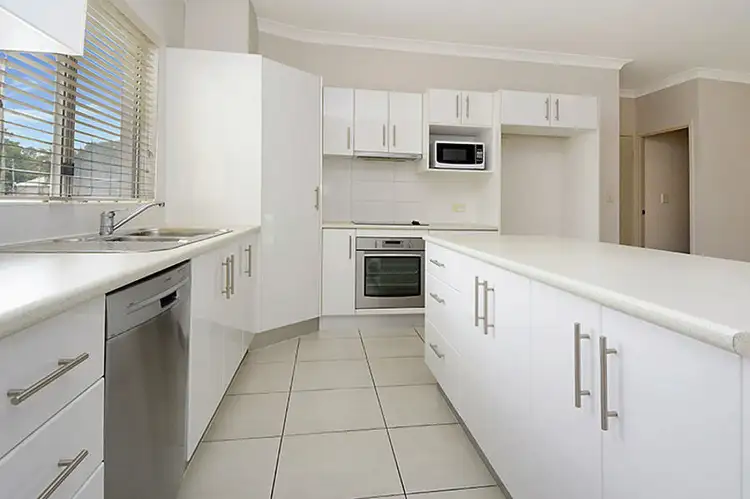 4/19 Ridge St, Greenslopes QLD 4120