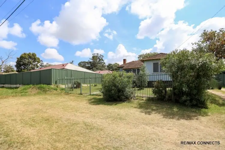 14 Garling Street, Willagee WA 6156