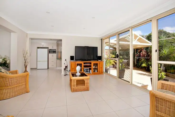 Fifth view of Homely house listing, 8 Davidson Close, St Clair NSW 2759