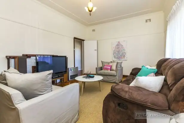 Fifth view of Homely house listing, 4 Thornton Avenue, Mayfield West NSW 2304