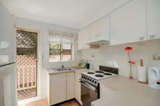 Fourth view of Homely villa listing, 2/42 York Street, East Gosford NSW 2250