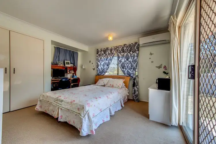 Second view of Homely house listing, 4 Pioneer Court, Durack QLD 4077