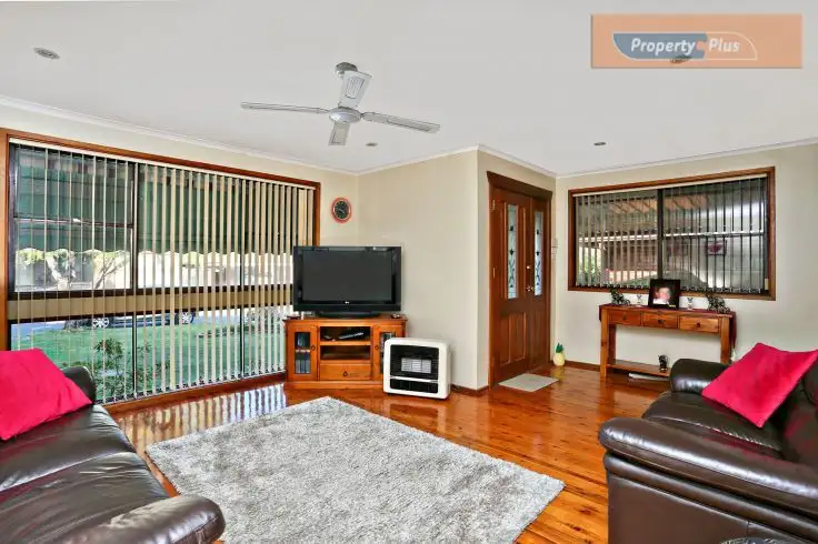 Fourth view of Homely house listing, 9 Bowerbird Crescent, St Clair NSW 2759