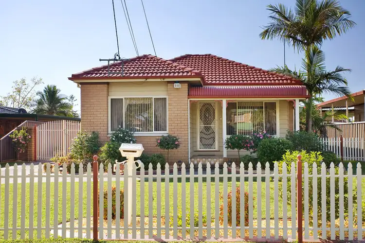 99 Adelaide Street, Oxley Park NSW 2760