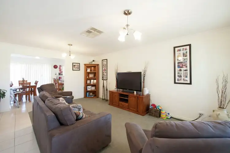 Fifth view of Homely townhouse listing, 1 Brent Court, Lavington NSW 2641