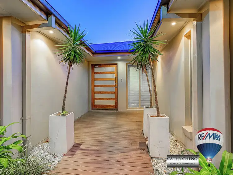 Third view of Homely house listing, 10 Rutherglen Crescent, Calamvale QLD 4116