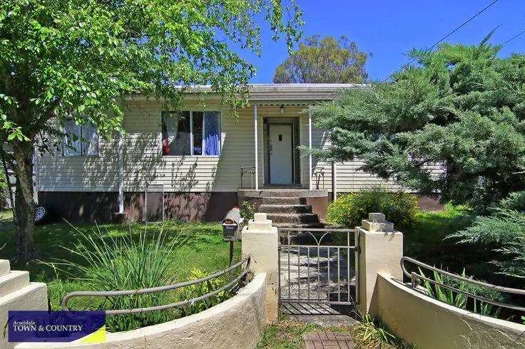 4 Dawson Avenue, Armidale NSW 2350